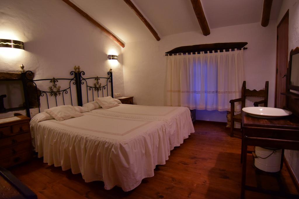 Puerto Roque Turismo Rural Villa Valencia de Alcantara Room photo